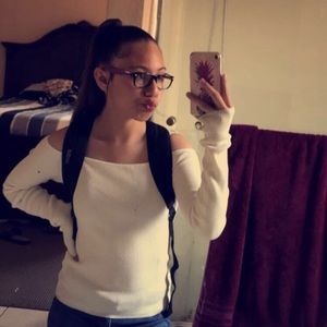 Meet your Posher, Daniela